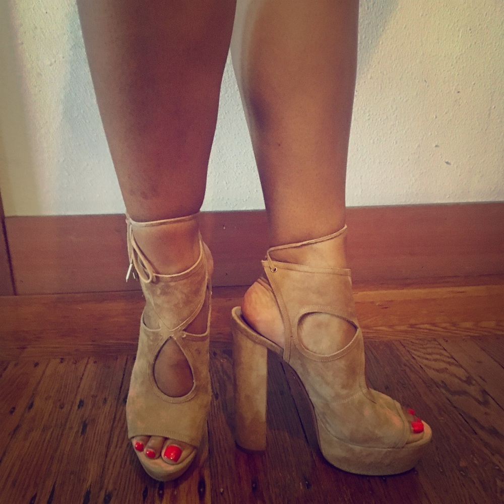 💯AQUAZZURA
